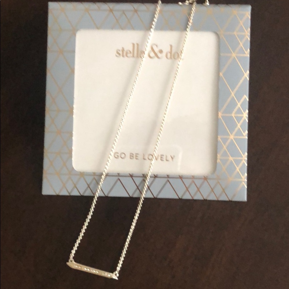 Stella and Dot choker necklace with extender